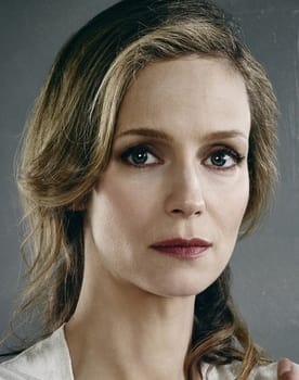 Laura Regan