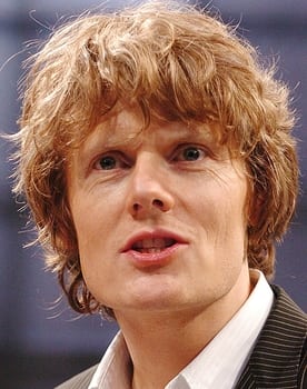 Julian Rhind-Tutt