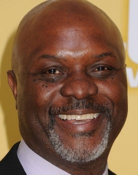 Robert Wisdom