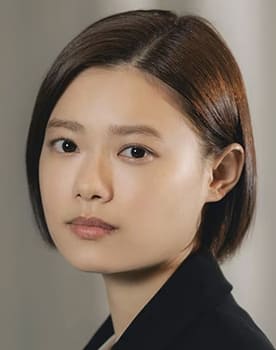 Hana Sugisaki