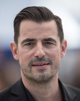 Claes Bang