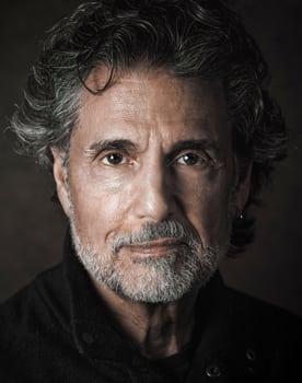 Chris Sarandon