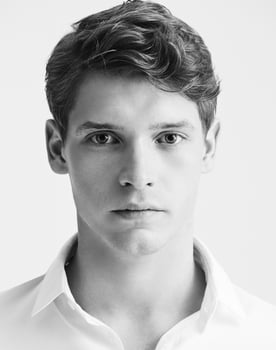 Billy Howle