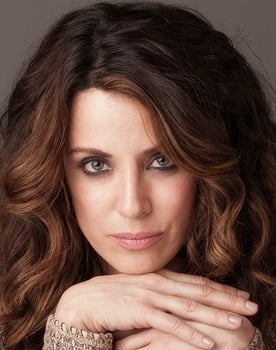 Alanna Ubach