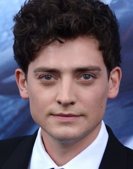 Aneurin Barnard