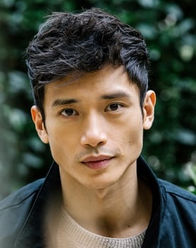 Manny Jacinto