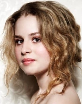 Allie Grant