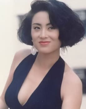 Sharla Cheung