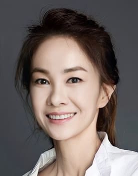 Jang Yoon-jung