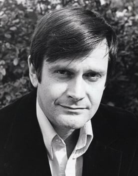 Ralph Bates