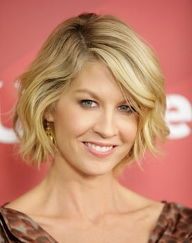 Jenna Elfman