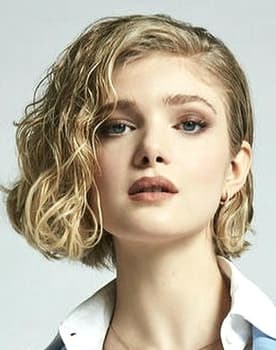 Elena Kampouris