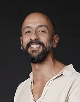 Irandhir Santos