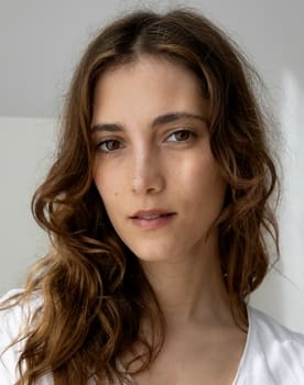 Sarah-Sofie Boussnina