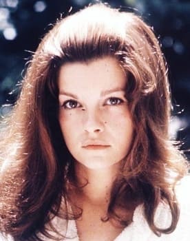 Geneviève Bujold