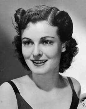 Ruth Hussey