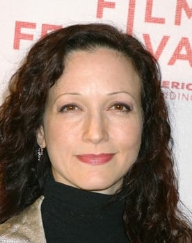 Bebe Neuwirth