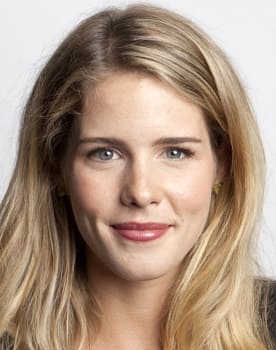 Emily Bett Rickards