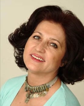 Betül Arım