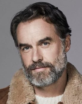 Murray Bartlett