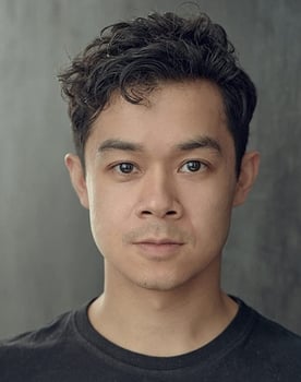 Chris Lew Kum Hoi