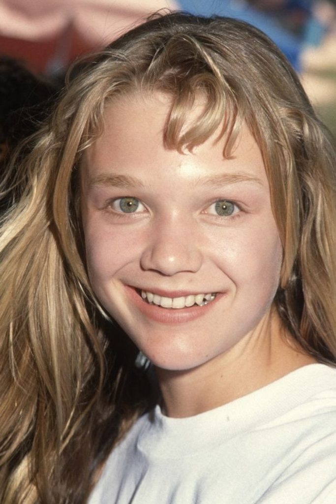 Ariana Richards 4