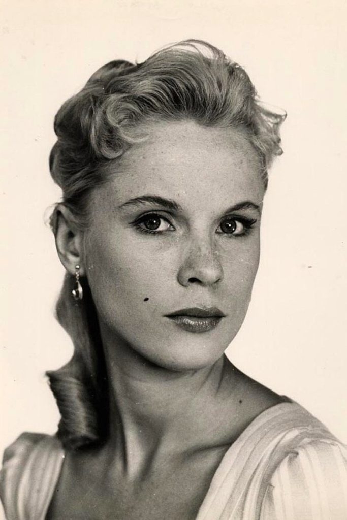 Bibi Andersson 3