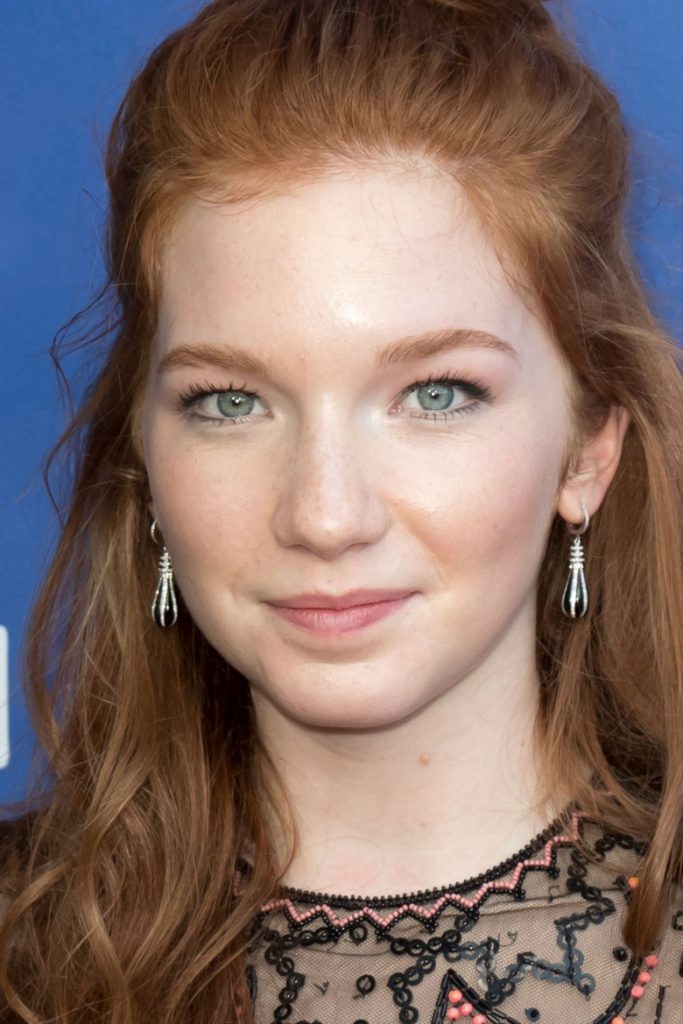 Annalise Basso 2