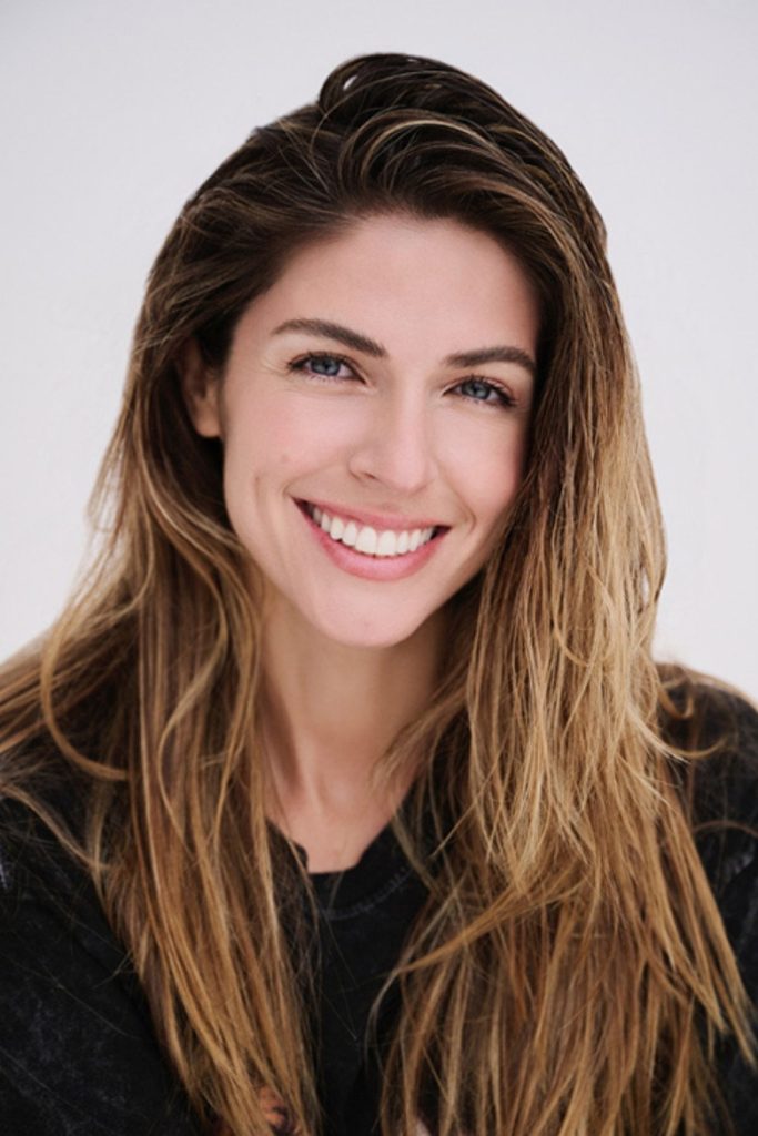 Stephanie Cayo 3