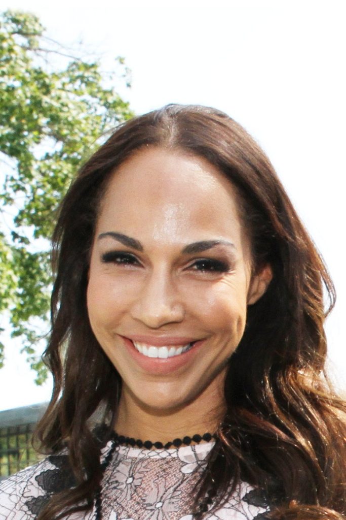 Amanda Brugel 1