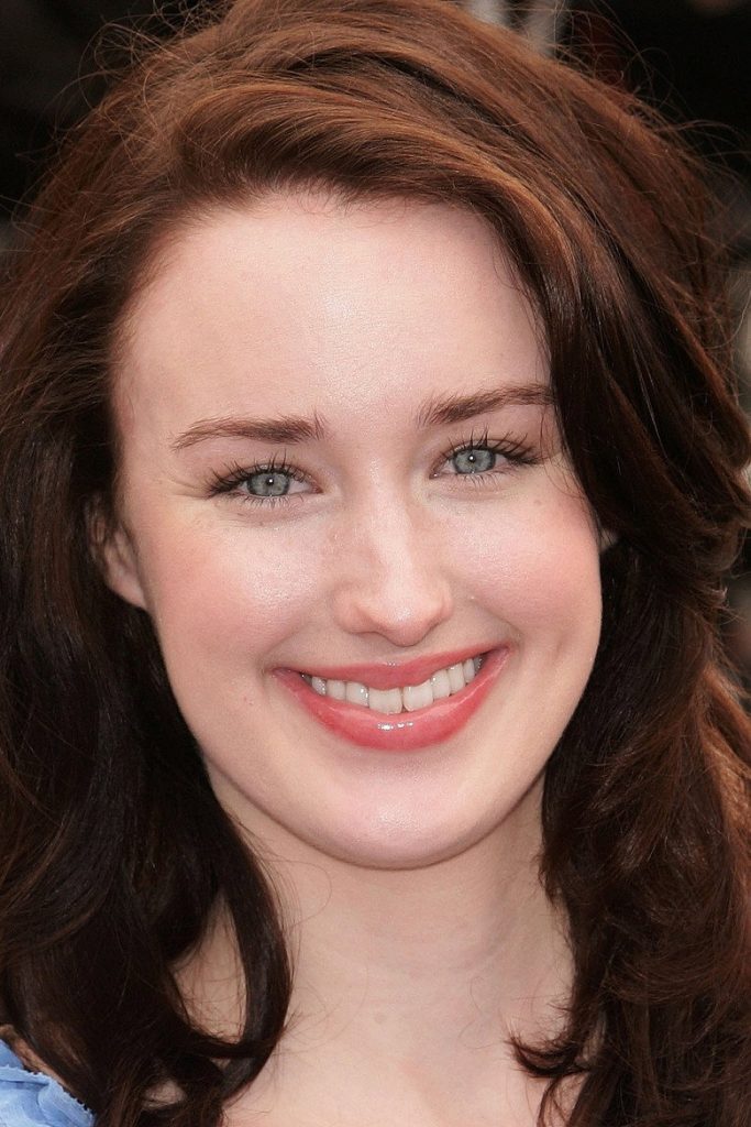 Ashley Johnson 4