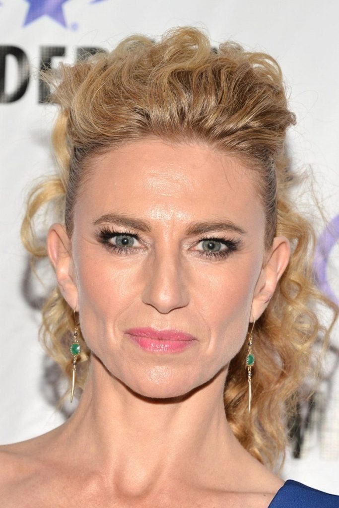 Claudia Black 4