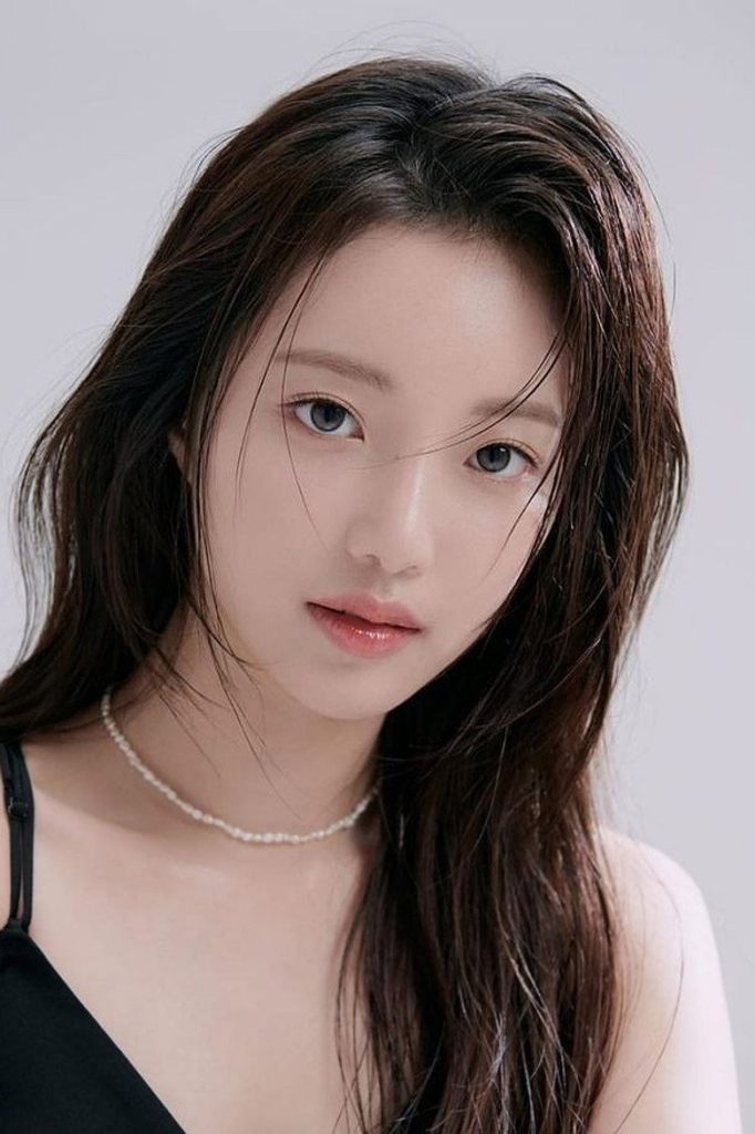 Han So-eun 1