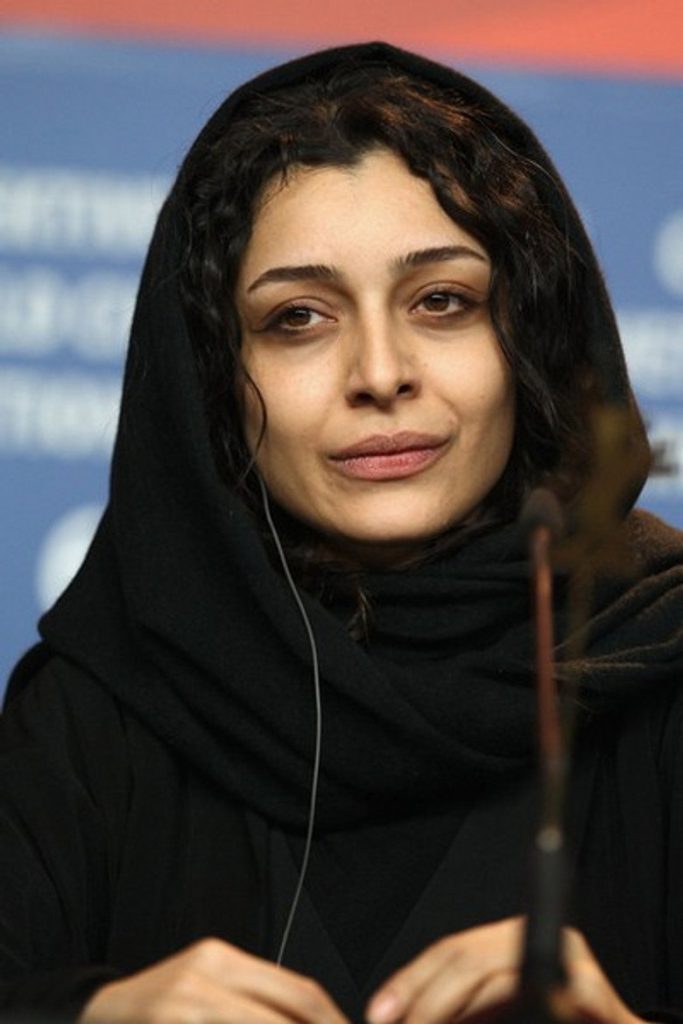 ساره بیات 2