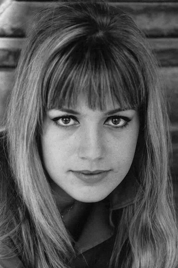 Catherine Spaak 4