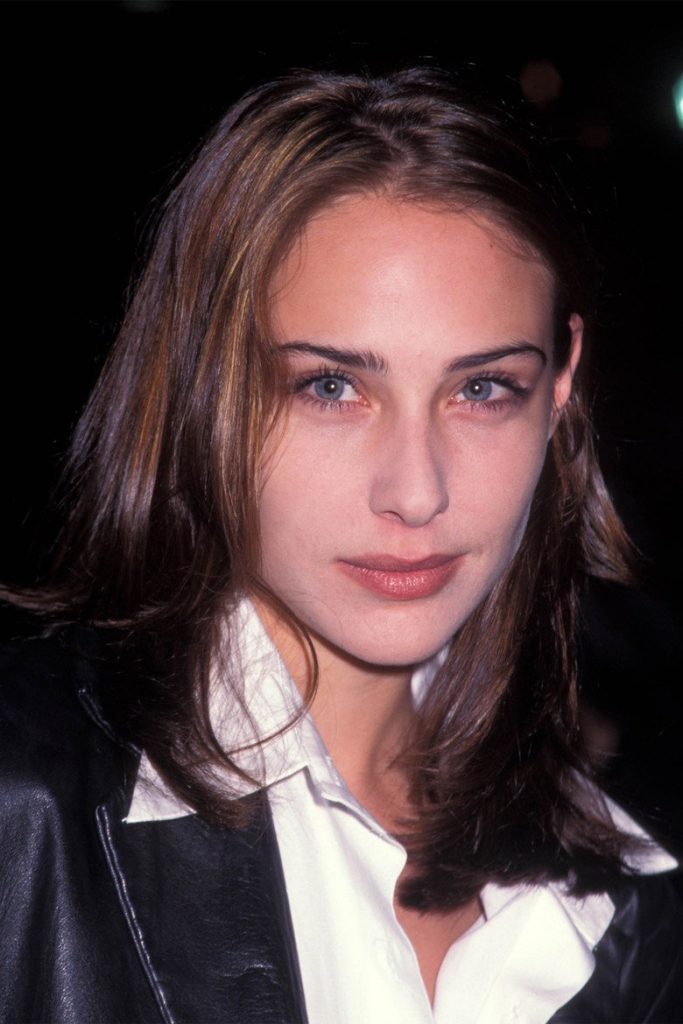 Claire Forlani 3