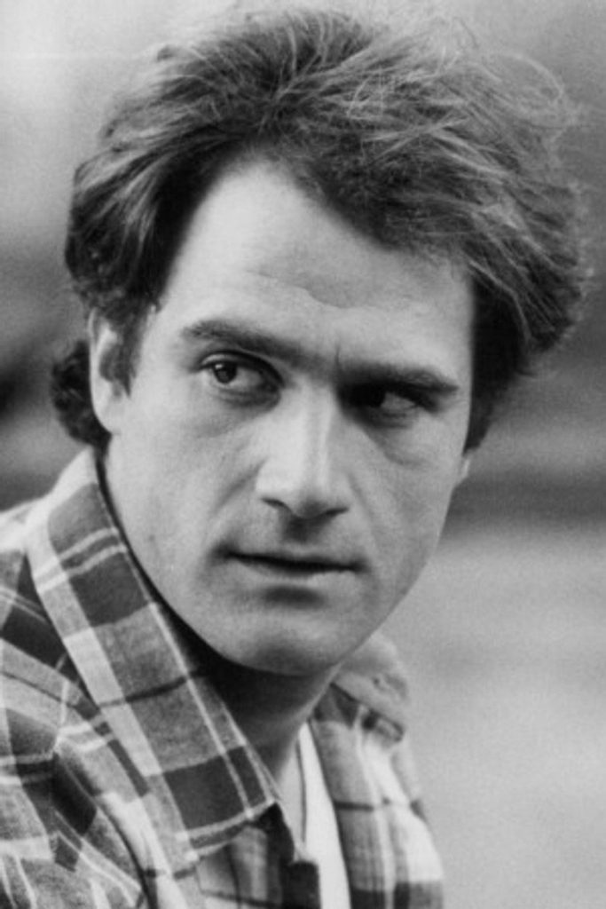 Elias Koteas 1
