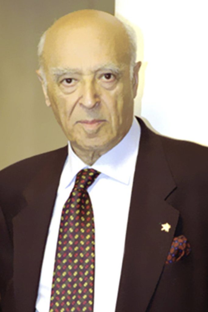 ولادیمیر اتوش 4