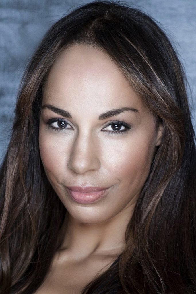 Amanda Brugel 2