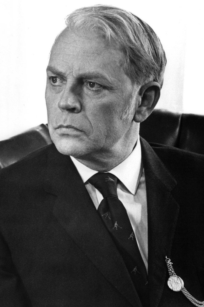 Dan O'Herlihy 1