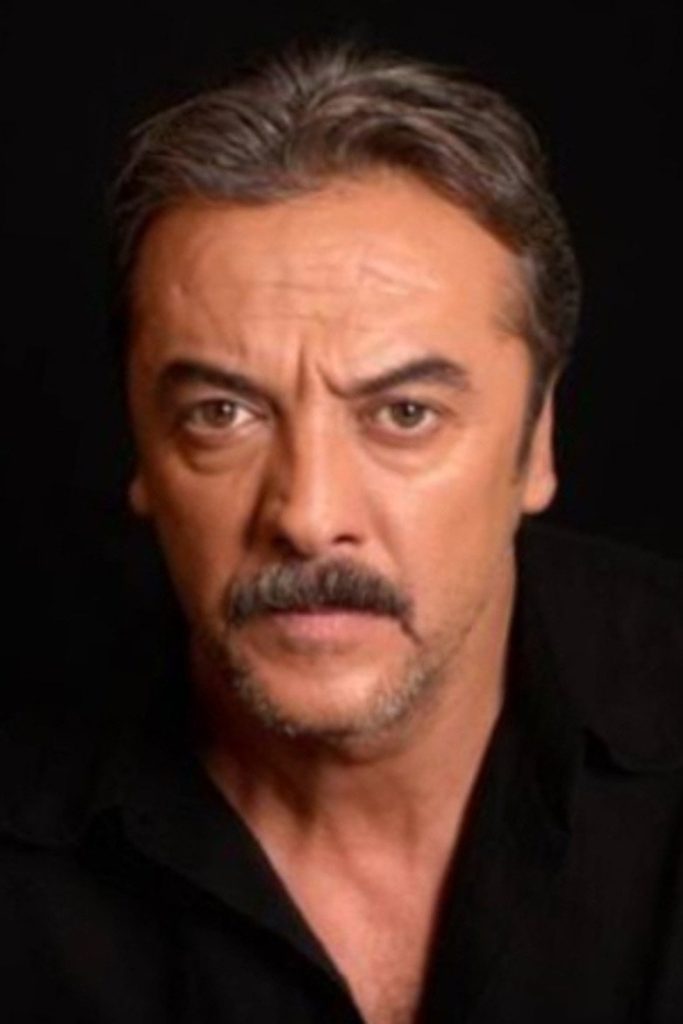 مسعود آکوستا 2